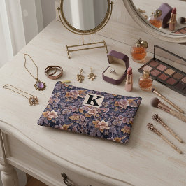 Bolsito Accesorio Pequeño Monograma floral morado Pétalos de antigüedad here