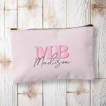 Bolsito Accesorio Pequeño Monograma inicial rosado moderno minimalista<br><div class="desc">Crea tu propia bolsa cosmética personalizada con iniciales minimalistas modernas y nombre de monograma de caligrafía de guión.</div>