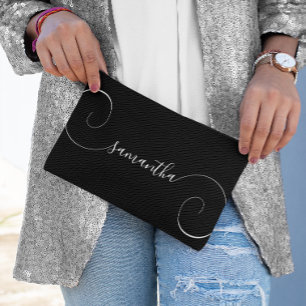 Bolsito Accesorio Pequeño Nombre con firma rizada en blanco y negro