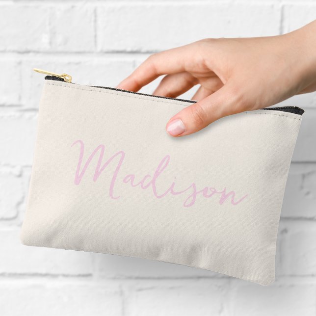 Bolsito Accesorio Pequeño Nombre de crema y rosado Girona (Subido por el creador)