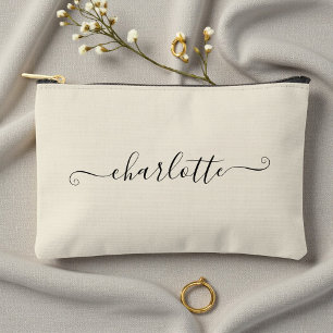 Bolsito Accesorio Pequeño Nombre personalizado minimalista y lindo femenino