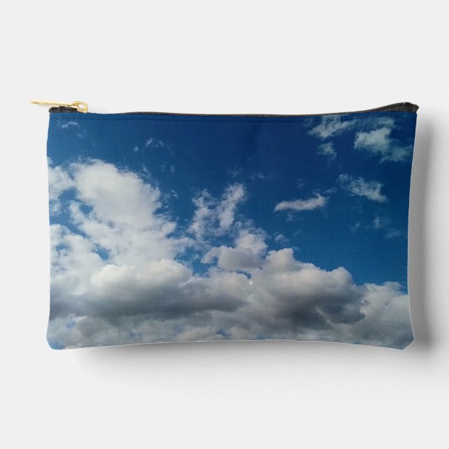 Bolsito Accesorio Pequeño Nubes suaves (Anverso)