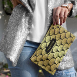 Bolsito Accesorio Pequeño Patrón elegante de Art Deco de Oro Negro Personali<br><div class="desc">El elegante patrón de ventilador de estilo Art Deco Black Gold Personalizado Nombre Duffle Bag presenta un elegante diseño Art Deco en negro y oro. Añada su monograma,  nombre o texto personalizado para un regalo fabuloso para su familia y amigos. Creado por Evco Studio www.zazzle.com/store/evcostudio</div>