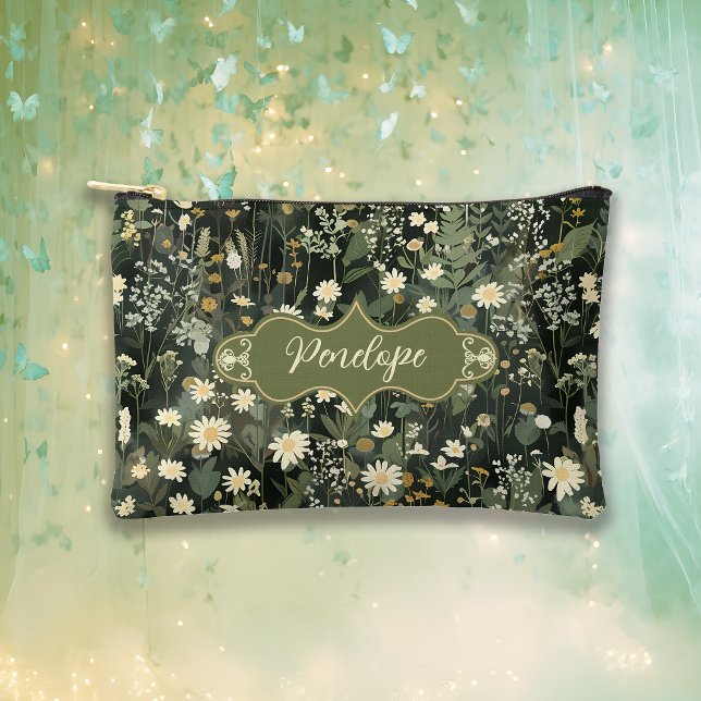Bolsito Accesorio Pequeño Penelope Dark Daisy Floral (Subido por el creador)