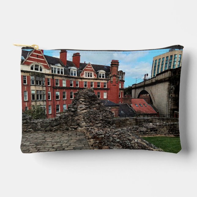 Bolsito Accesorio Pequeño Ruina de Newcastle (Anverso)