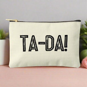 Bolsito Accesorio Pequeño ¡TA-DA! Neutral Essentials Black Typography Girly