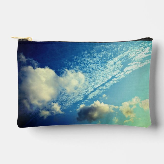 Bolsito Accesorio Pequeño Una rociada de nubes (Anverso)