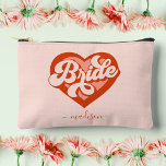 Bolsito Accesorio Pequeño Vintage Babe Bride para ser la tribu de la novia<br><div class="desc">Vintage Babe Bride para ser la bolsa accesoria de la tribu de novias</div>