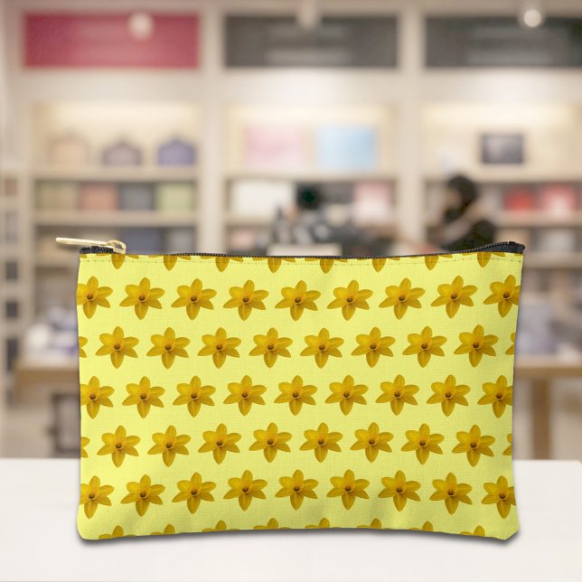 Bolsito Accesorio Pequeño Yellow Daffodil Seamless Pattern Pouch (Pouch with seamless pattern of a yellow daffodil)