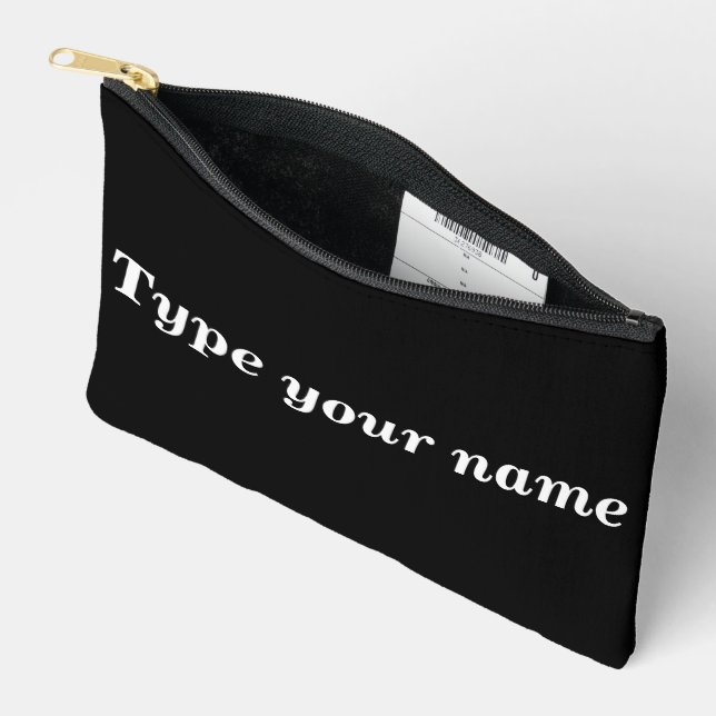 Bolsito Accesorio Pequeño Your Name on Black Pouch (Abierto)