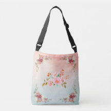 Arreglo floral gradiente con rosas y pétalos