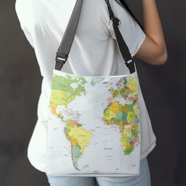 Bolso Cruzado Atlas del País del Mapa Mundial (Holding this bag)
