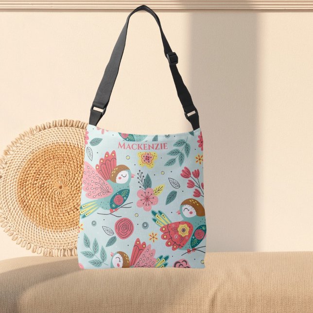 Bolso Cruzado Aves bonitos y patrón de flores personalizado (Pretty Birds and Flower Pattern Personalized Crossbody Bag by Ricaso. Add your name or other text)