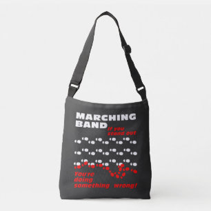 Bolso Cruzado Banda de marcha se destaca