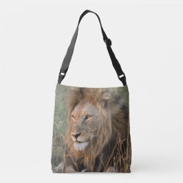 Bolso Cruzado Chill Lion en el entorno natural Crossbody Bag