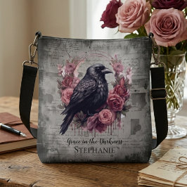 Bolso Cruzado Cuervo gótico y rosas rosadas Dark Academia