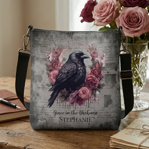 Bolso Cruzado Cuervo gótico y rosas rosadas Dark Academia