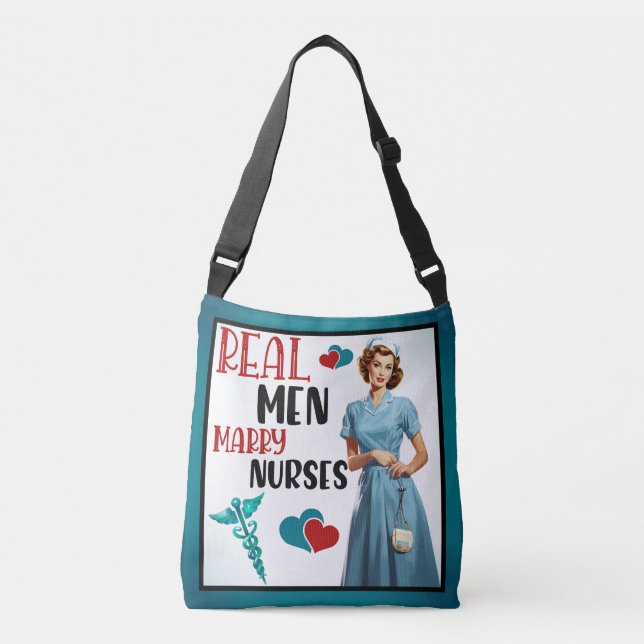 Bolso Cruzado Cute Pinup_ Hombres de verdad se casan con enferme (Anverso)