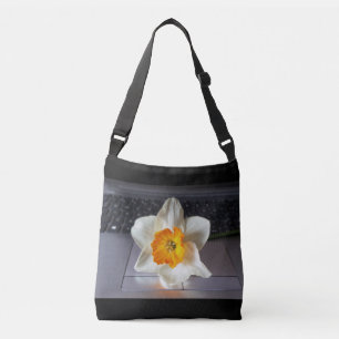 Bolso Cruzado Flor sobre el teclado