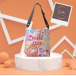 Bolso Cruzado Funky Tote bag estilo 80s<br><div class="desc">Esta colorida pieza de arte original de Tote Bag presenta un original retoño estilo años 80 en un colorido fondo abstracto de color azul y mandarina polvoriento con naranja rosa, amarillo y verde. Esta divertida y divertida bolsa de té está llena de estilo artístico y se puede personalizar con tu...</div>