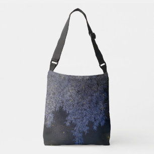 Bolso Cruzado Las hojas de color azul trinan intrincadamente ond