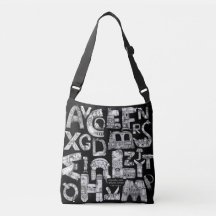 Letras fantásticas Crossbody negro