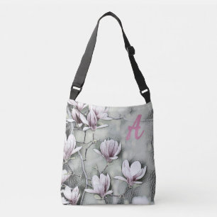 Bolso Cruzado Monograma Rama de magnolias rosadas dibujando negr