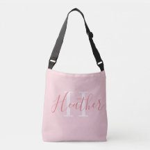 Nombre femenino rosa con inicial