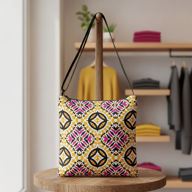 Bolso Cruzado Patrón geométrico étnico del Boho amarillo y rosa (Subido por el creador)