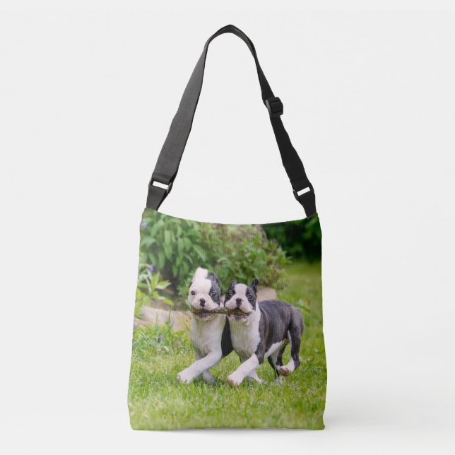 Bolso Cruzado Perritos divertidos de Boston Terrier jugando - (Anverso)
