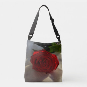 Bolso Cruzado rosa al atardecer
