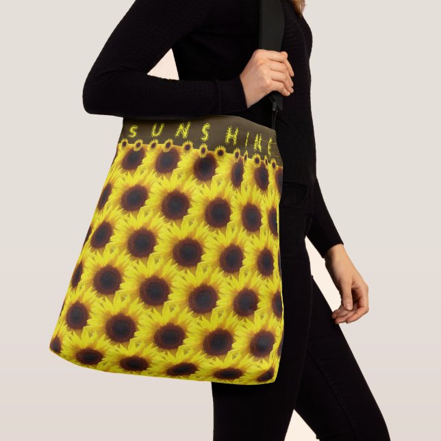 Bolso Cruzado Sunflower Sunshine Large Carry all (Detalle)