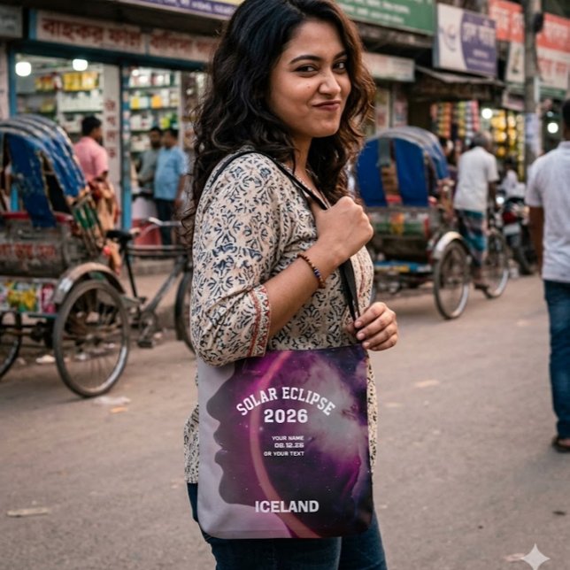 Bolso Cruzado Total solar eclipse August 2026 text personalized (Subido por el creador)