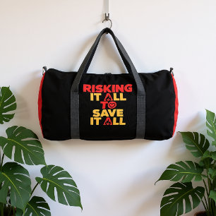 Bolso De Deporte Grande Arriesgándolo Todo Para Salvarlo Todo Bombero