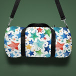 Bolso De Deporte Grande Estrellas acuáticas monográficas personalizadas<br><div class="desc">Monograma Acuarela Estrellas Nombre Personalizado Duffle Bag cuenta con un colorido patrón de estrella de acuarela en azul, verde y rojo con su monograma personalizado en tipografía moderna. Perfecto para deportes, gimnasia, viajes y más. Hace un gran regalo personalizado para la familia y los amigos. Diseñado por ©2024 Evco Studio...</div>