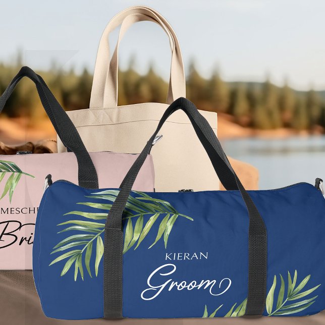 Bolso De Deporte Grande Hoja de Palma Tropical Cualquier Groom manuscrito  (Groom duffel bag with palm leaf and calligraphy - edit to any color)
