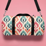 Bolso De Deporte Grande Patrón de resumen tribal colorido monograma<br><div class="desc">Patrón de resumen tribal colorido de monograma Nombre personalizado Bolsa deportiva Bolsa de dufas de gimnasio con un elegante y colorido patrón étnico en azul, verde, naranja y rosa sobre un fondo crema. Añada su monograma, nombre o texto personalizado para un regalo fabuloso para su familia y amigos. Creado por...</div>