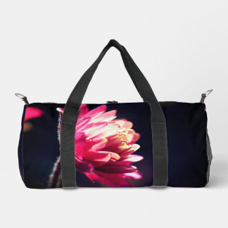 Bolso De Deporte Pequeño Flor Roja en Luz del Sol