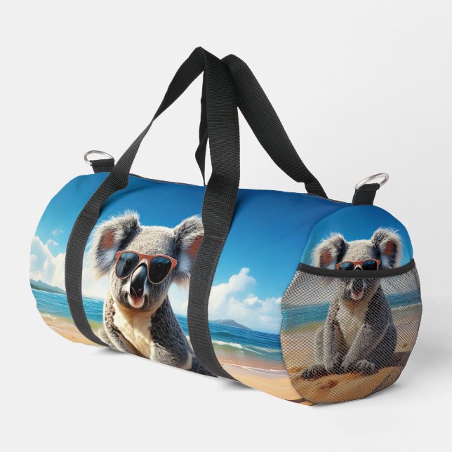 Bolso De Deporte Pequeño Koala en una playa de arena (Esquina derecha)
