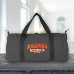 Bolso De Deporte Pequeño Personalizado Badass Dad Club Retro Guay Trendy Fu<br><div class="desc">¡Únete al Club de papá de Badass con esta bolsa de polvo fresca! Diseño retro de moda para un regalo divertido del Día del Padre. ¡Salud a los padres increíbles!</div>