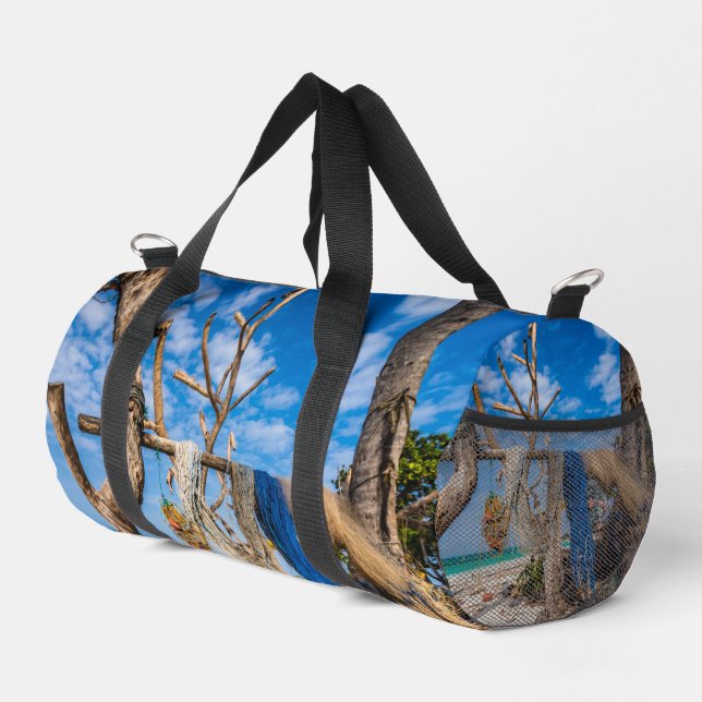 Bolso De Deporte Pequeño Redes de pesca que se secan en la playa (Esquina derecha)