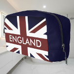 Bolso de inodoro de viaje del personalizado britán<br><div class="desc">Bolso de artículos de aseo de viaje del personalizado británico Union Jack. Bandera vintage del Reino Unido,  Inglaterra. Personalizar con el nombre o el monograma opcionalmente. Los colores también se pueden cambiar.</div>