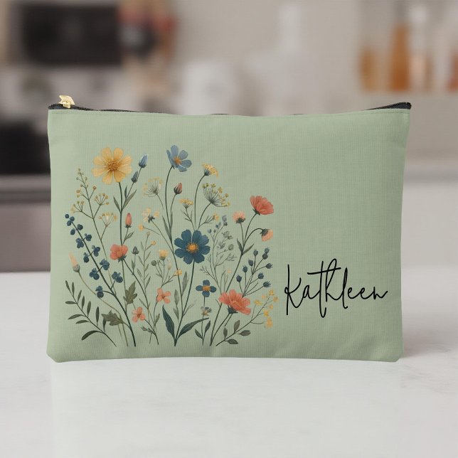 Bolso de Maquillaje de Flores Silvestres Personali (bridesmaid gift, custom wildflower bag, teacher gift, student pouch, best mom ever bag, makeup bag)