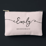 Bolso de Maquillaje Personalizado Regalos para Dam<br><div class="desc">Estas elegantes y reflexivas bolsas pequeñas son el regalo perfecto para tus damas de honor, una hermosa forma de mostrar tu aprecio por su amor y apoyo. Ya sea como regalo para la fiesta de boda, un favor para la despedida de soltera o una propuesta para dama de honor, estas...</div>