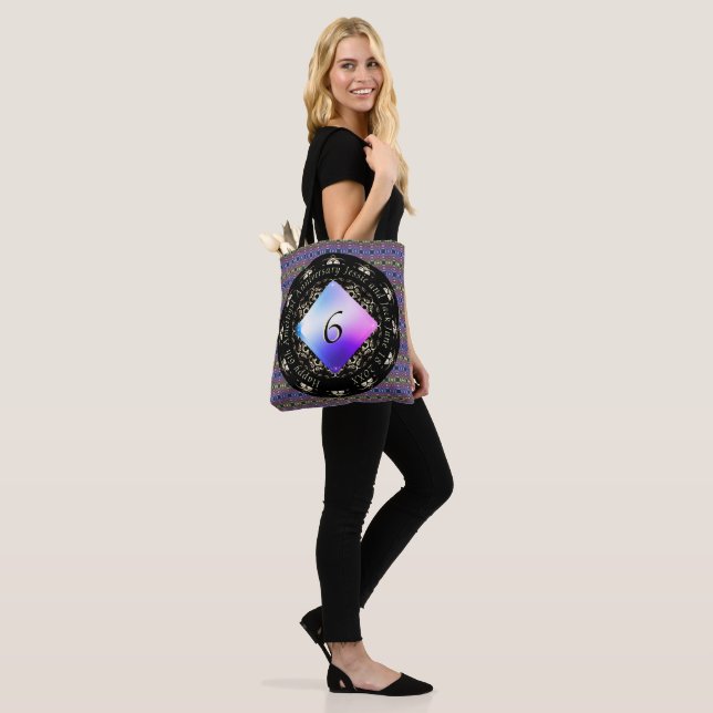 Bolso De Tela 6.º Aniversario Boda Ametist Round Pillow (Puesto)