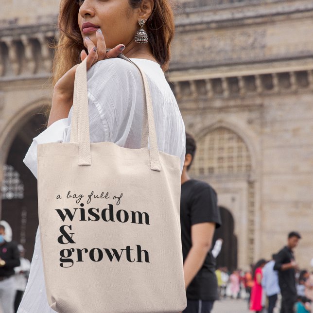 Bolso De Tela Acepte la sabiduría y el crecimiento Inspirador re (Shop now and fill it with the wisdom gained and the growth achieved on your journey!)