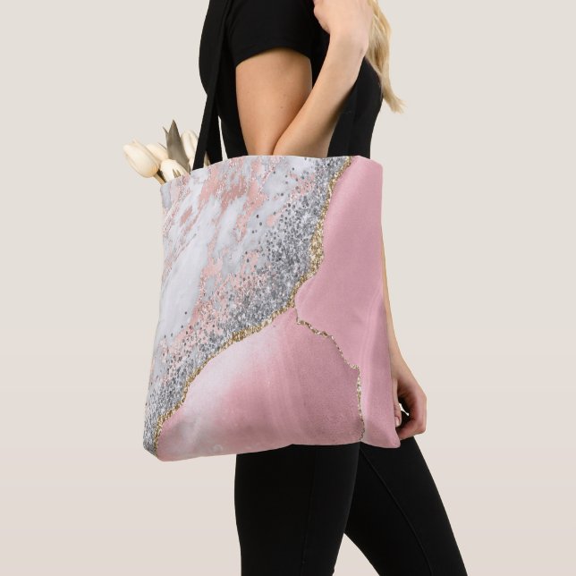 Bolso De Tela Agante de mármol rosa (Detalle)