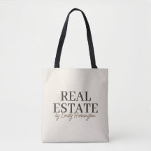 Agente Inmobiliario Moderno y Terrenal
