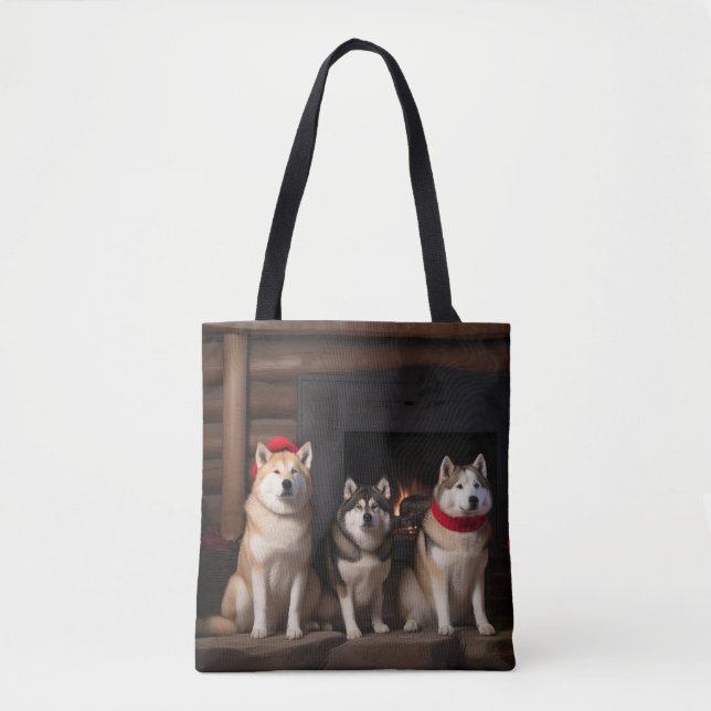 Bolso De Tela Akita junto a la chimenea Navidad (Anverso)
