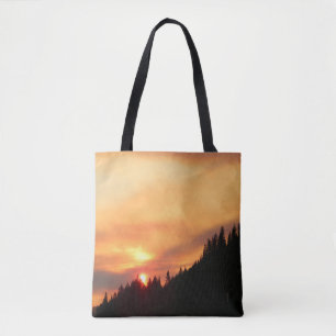 Bolso De Tela Amanecer de humo sobre las montañas...